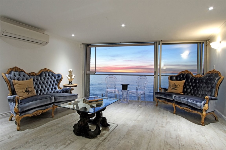 3 Bedroom Property for Sale in Clifton Western Cape